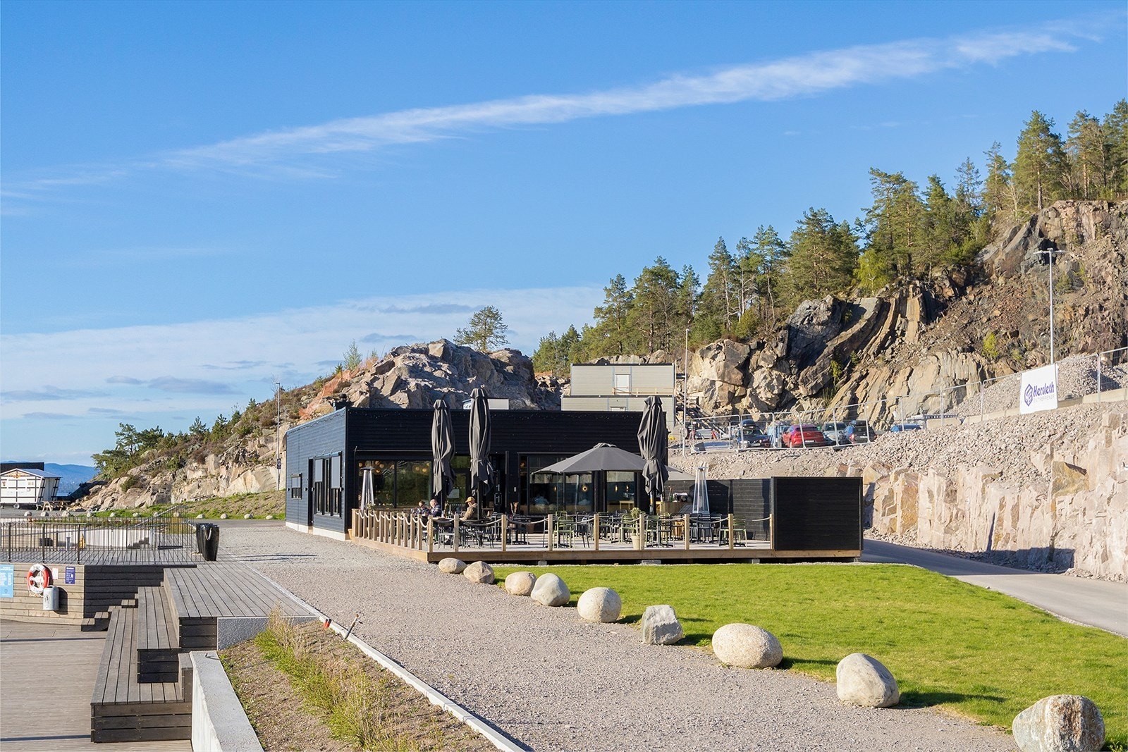 Like ved eiendommen finner man restauranten Primitivo Ristorante som fort har blitt en favoritt i nabolaget Galleribilde