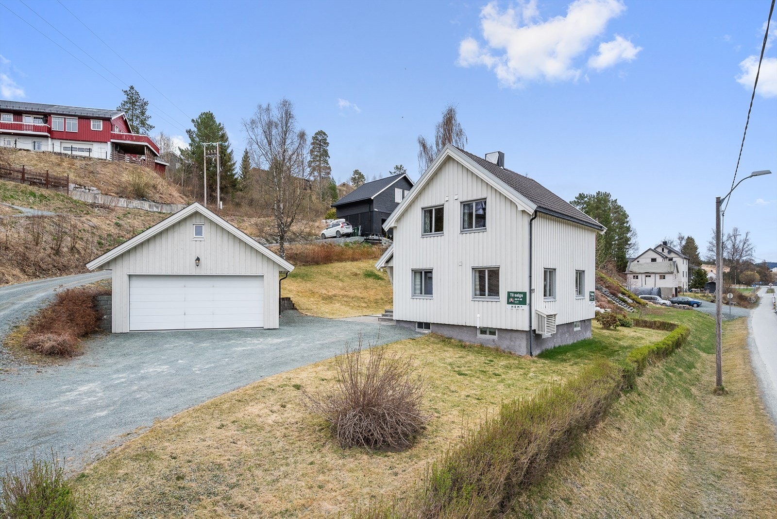 Velkommen til Hølondvegen 1981! Foto: Interiørfoto v/Haukdal Galleribilde