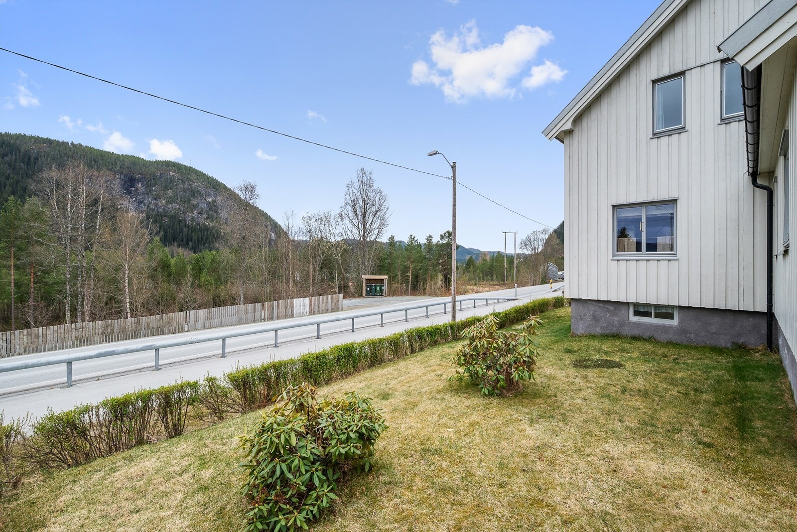 Her har man også godt med hage og mulighet for å kunne arrangere hyggelige sammenkomster! Galleribilde
