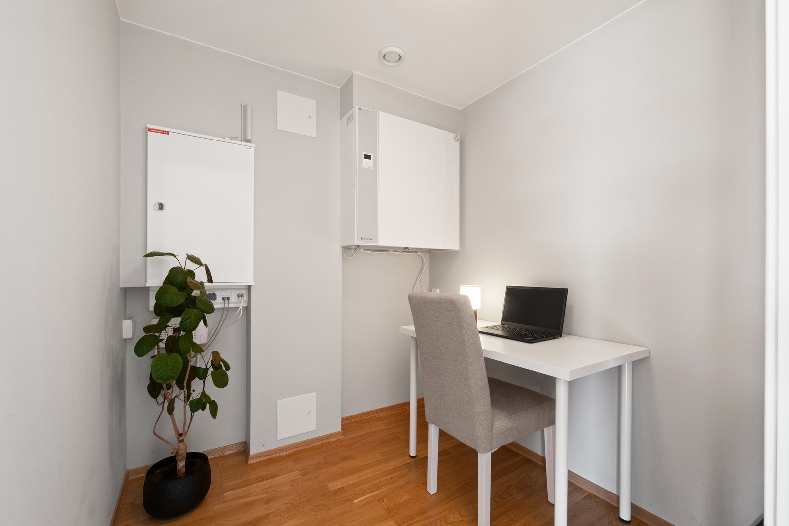Bod/teknisk rom kan også brukes til kontor. Galleribilde