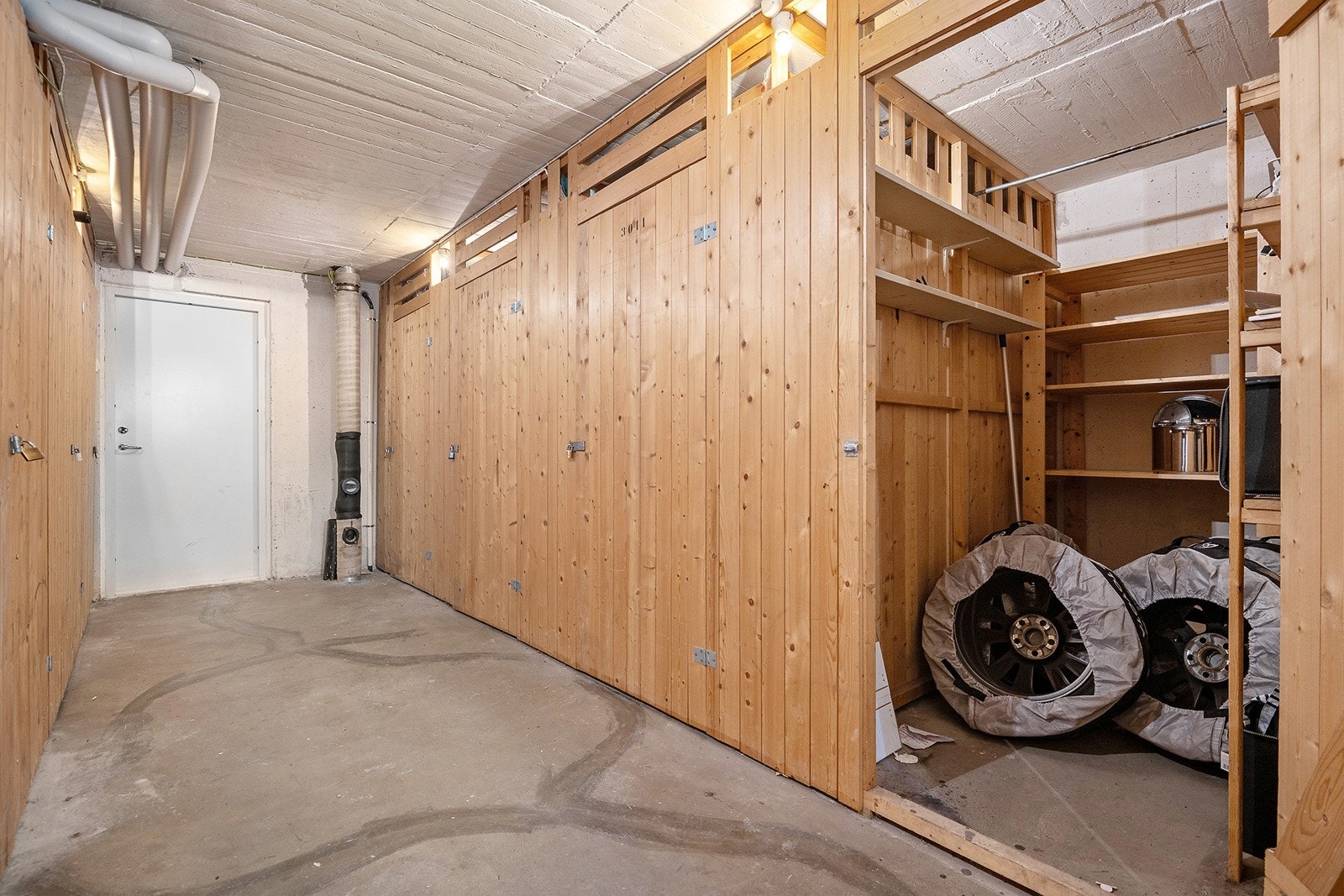 Kjellerbod Galleribilde