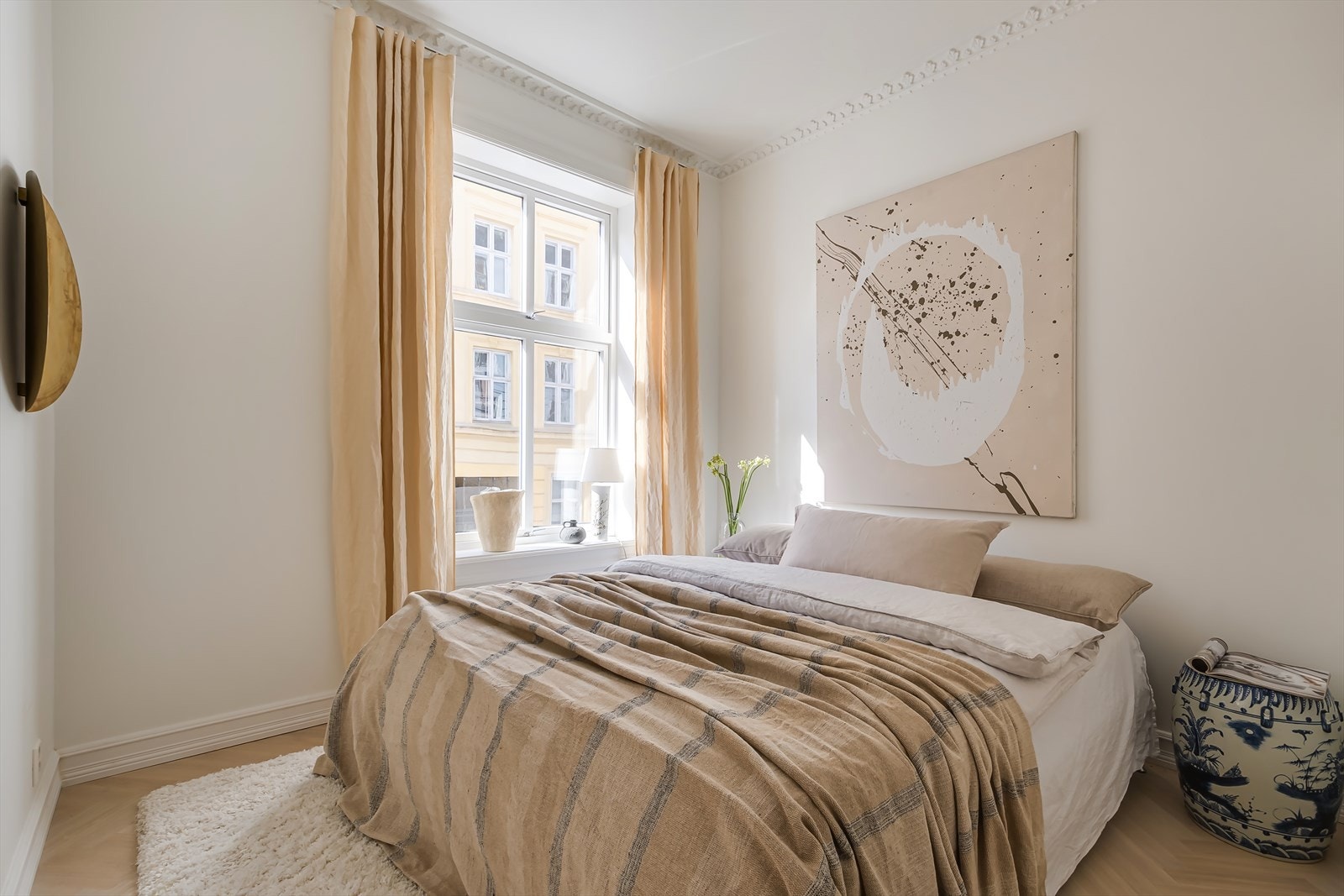 Velkommen inn i boligens hovedsoverom! Galleribilde
