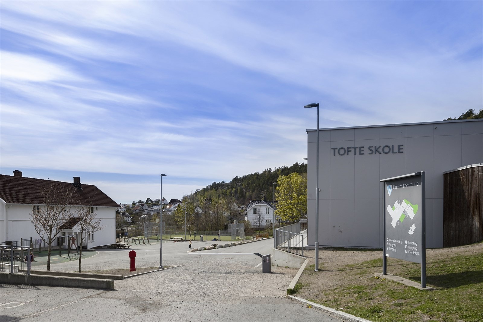 Tofte skole ligger i nærmiljøet og bidrar til et praktisk og familievennlig bomiljø Galleribilde