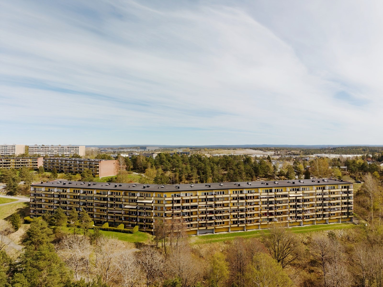 Barnehage ligger i flotte omgivelser i Nordre bydel og tilbyr et stort uteområde, som innbyr til lek og motorisk aktivitet i variert terreng. Galleribilde
