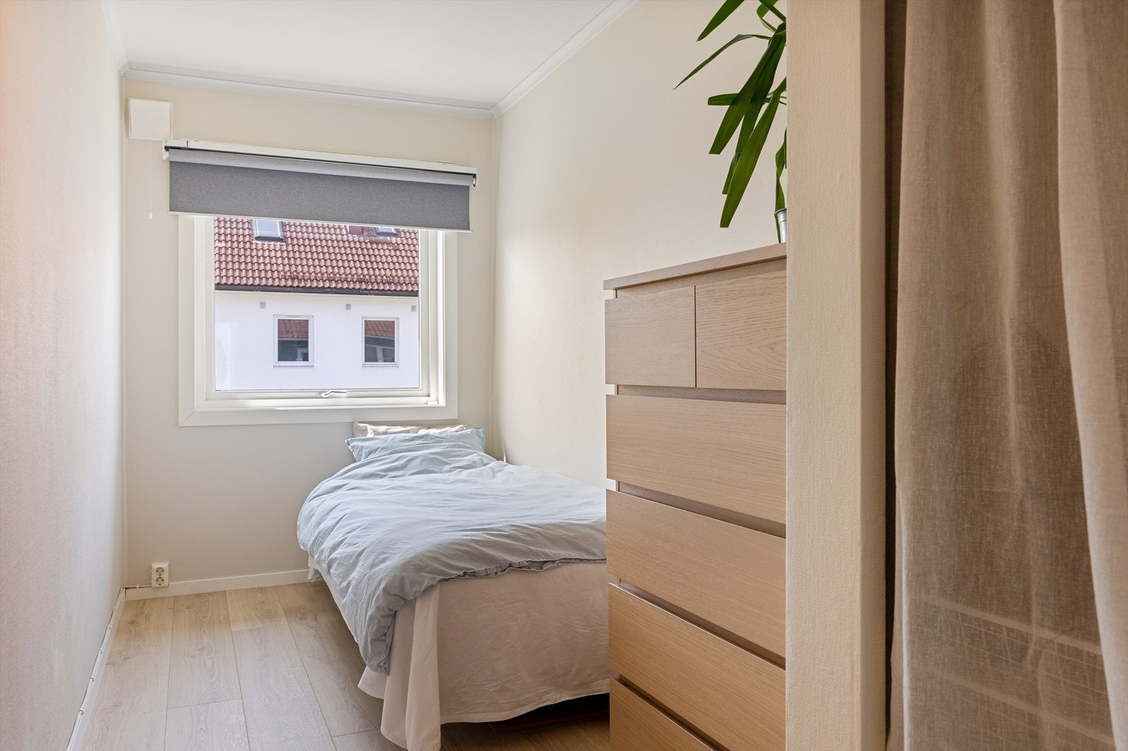 Soverom 3 egner seg ypperlig som barnerom eller hjemmekontor. Galleribilde