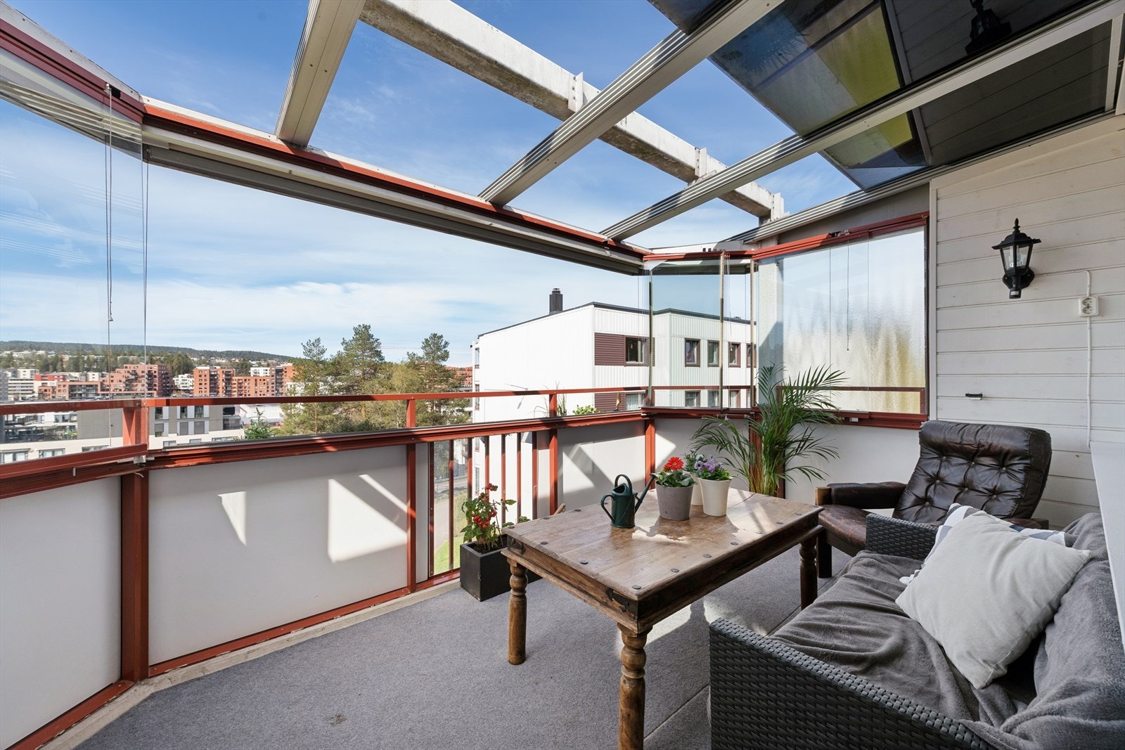 Skyv glassene til side og få på brunfargen! Galleribilde