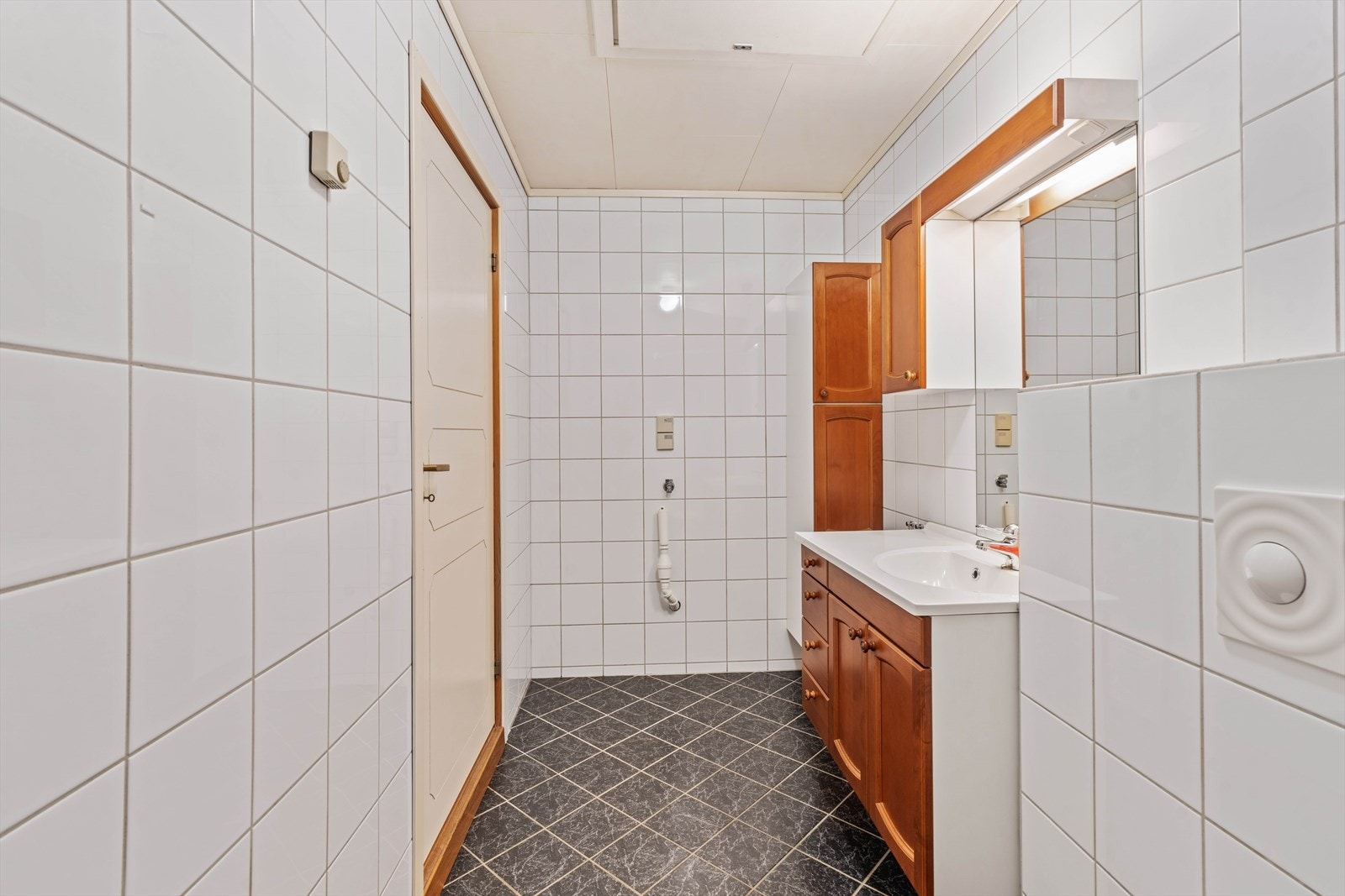 Opplegg for vaskemaskin. Galleribilde