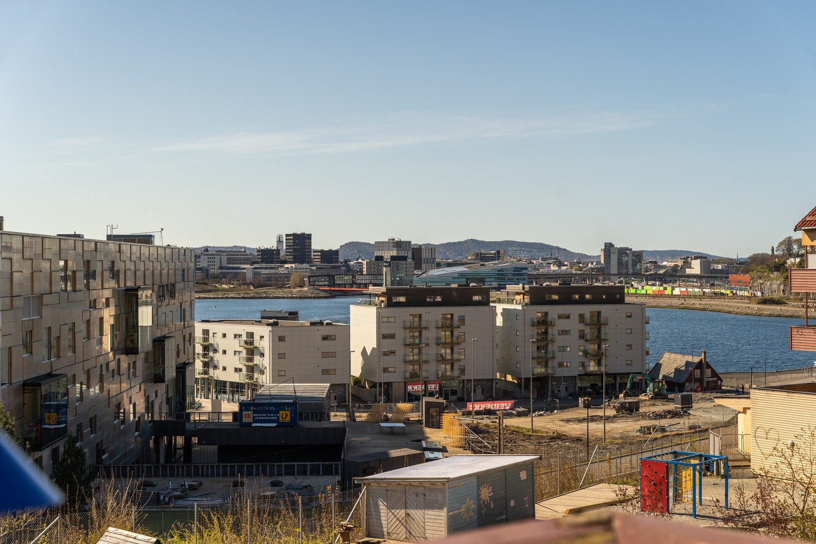 Det skal opparbeides ny park og bystrand som vil bli et fantastisk område for både store og små. Galleribilde