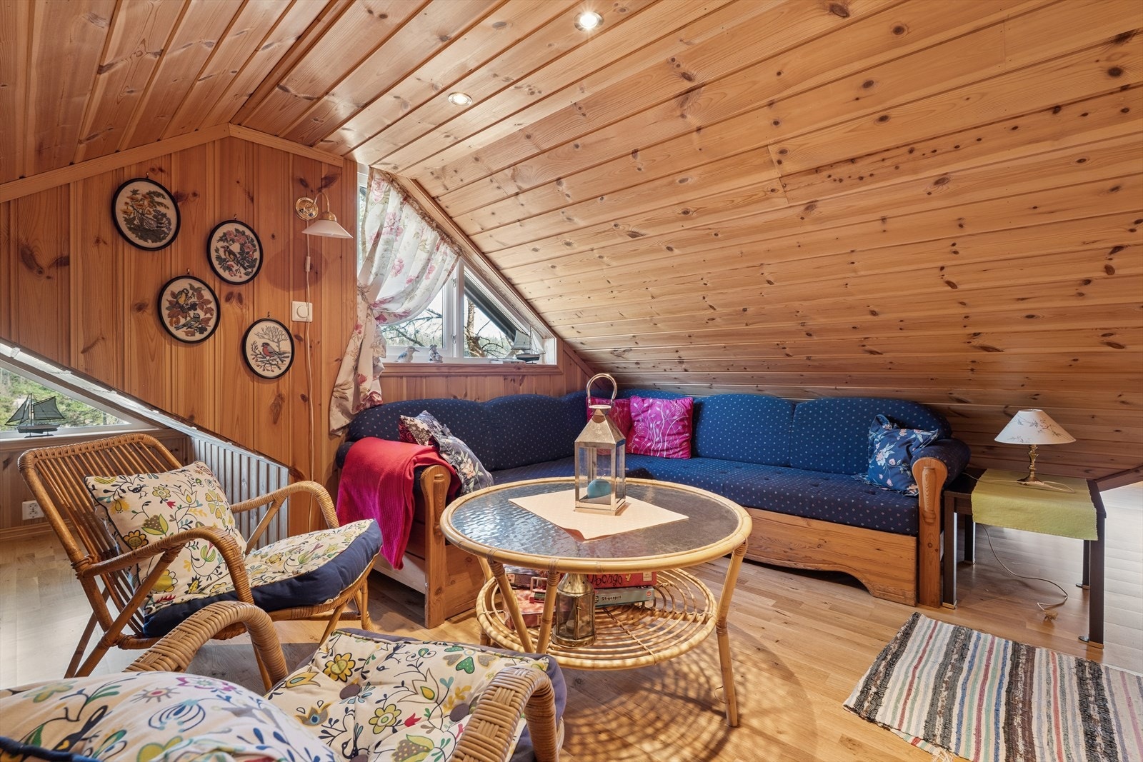 Loftstue har flere sovemuligheter Galleribilde