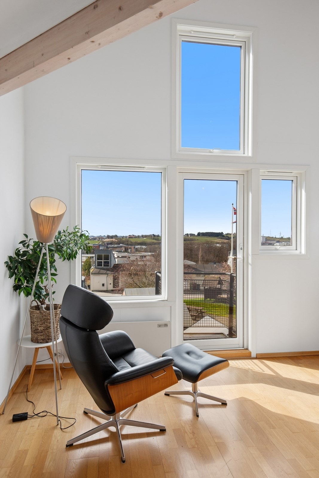 2. etg: Stue Galleribilde