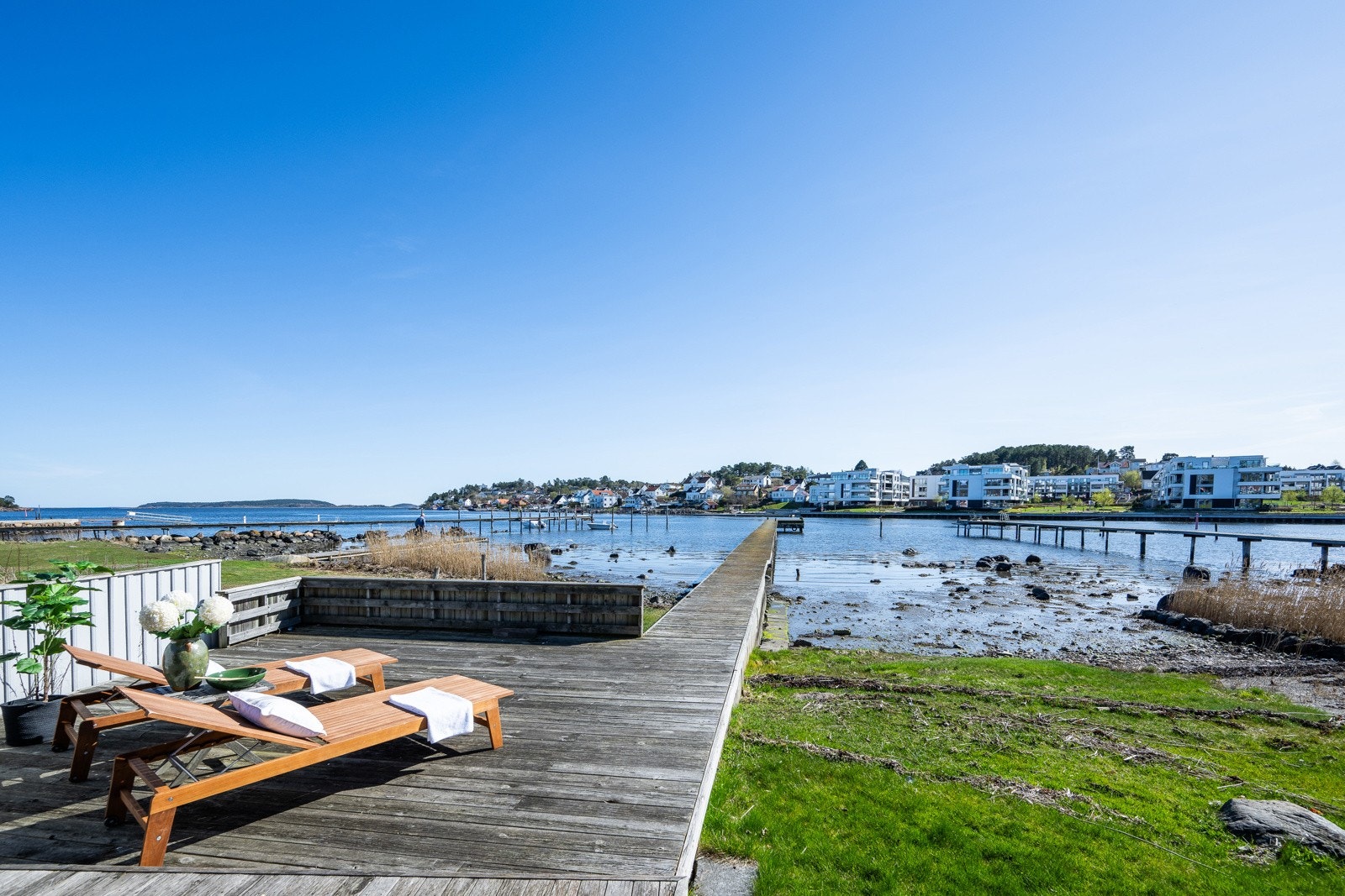 Brygge og solplass Galleribilde