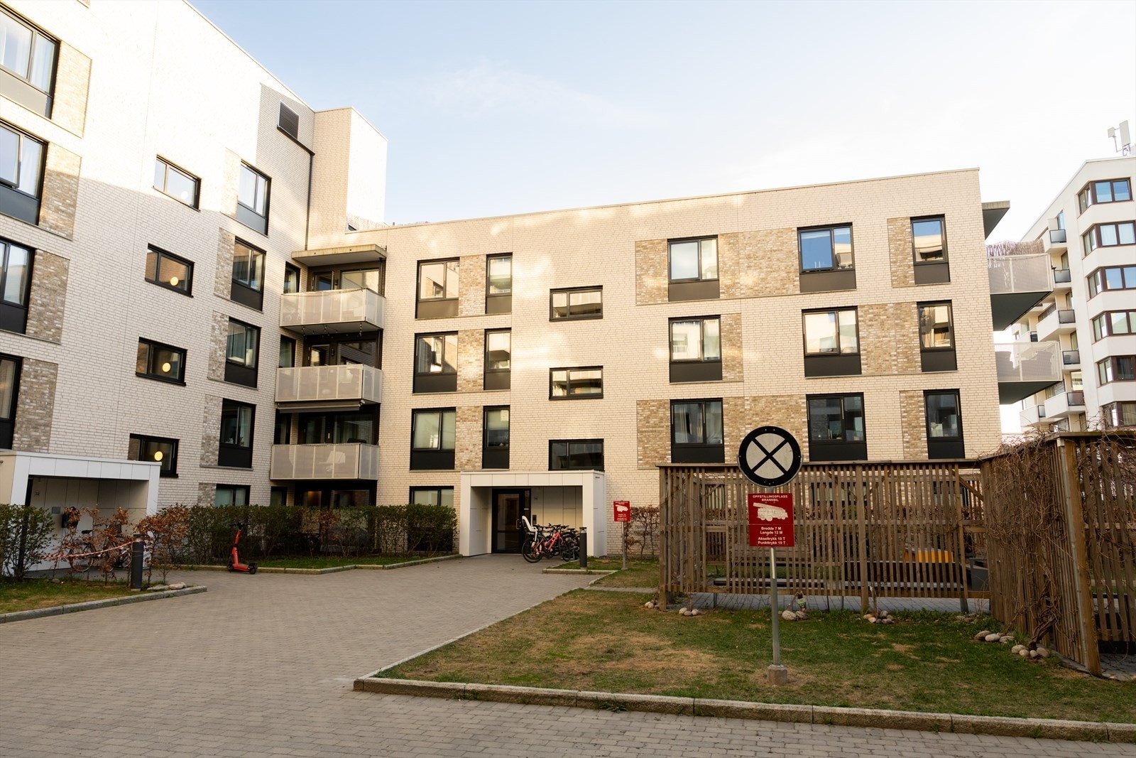 Sameiet består av 128 boligseksjoner. Galleribilde