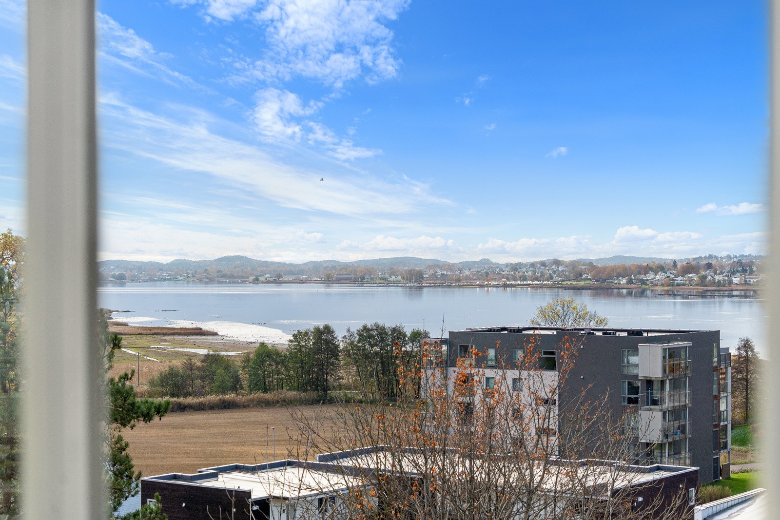 Nydelig sjøutsikt over Innseilingen til Tønsberg Galleribilde