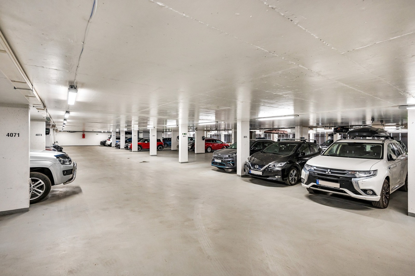 Borettslagets garasje Galleribilde