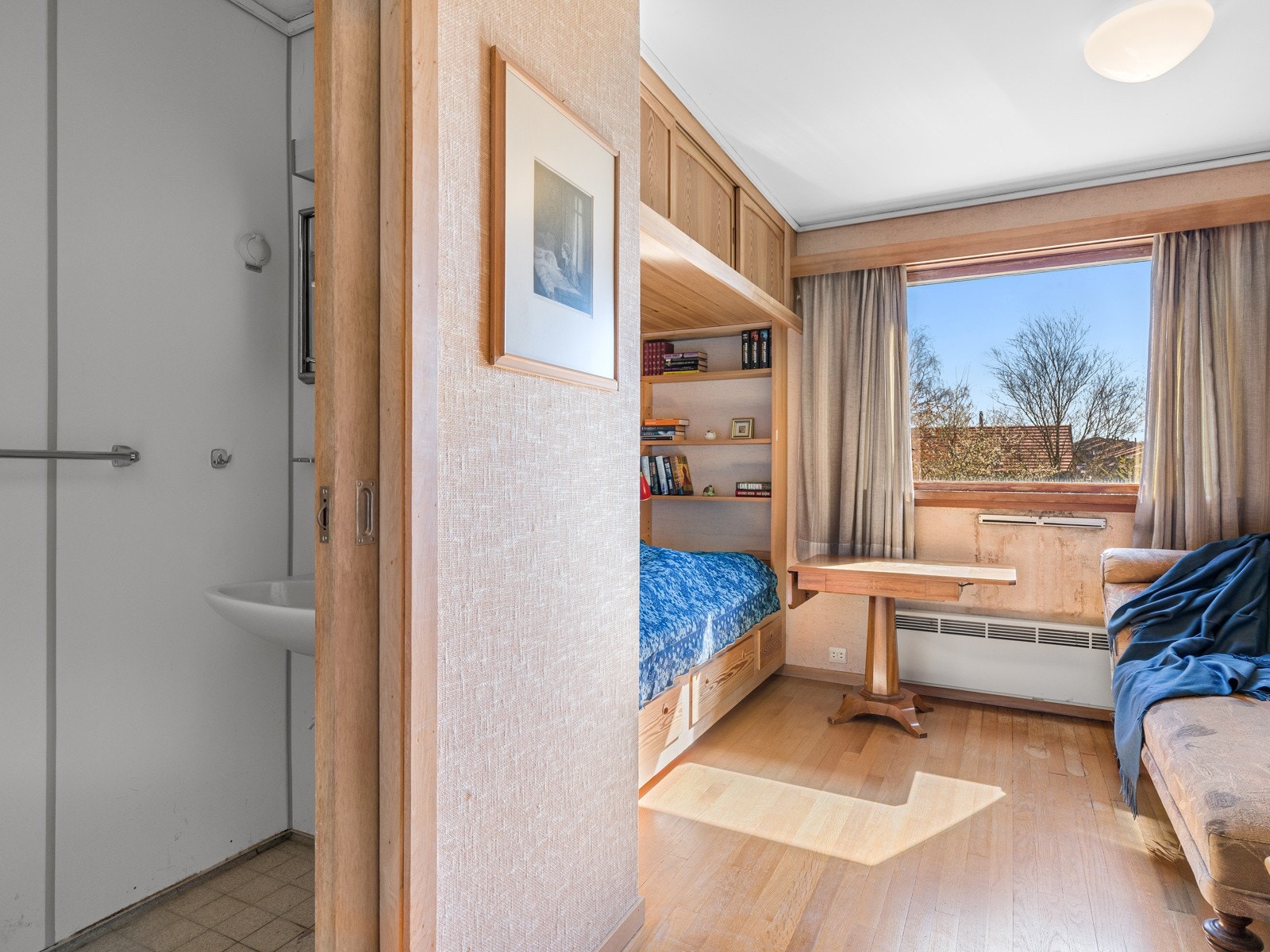Fire av soverommene har eget dusjrom. Galleribilde