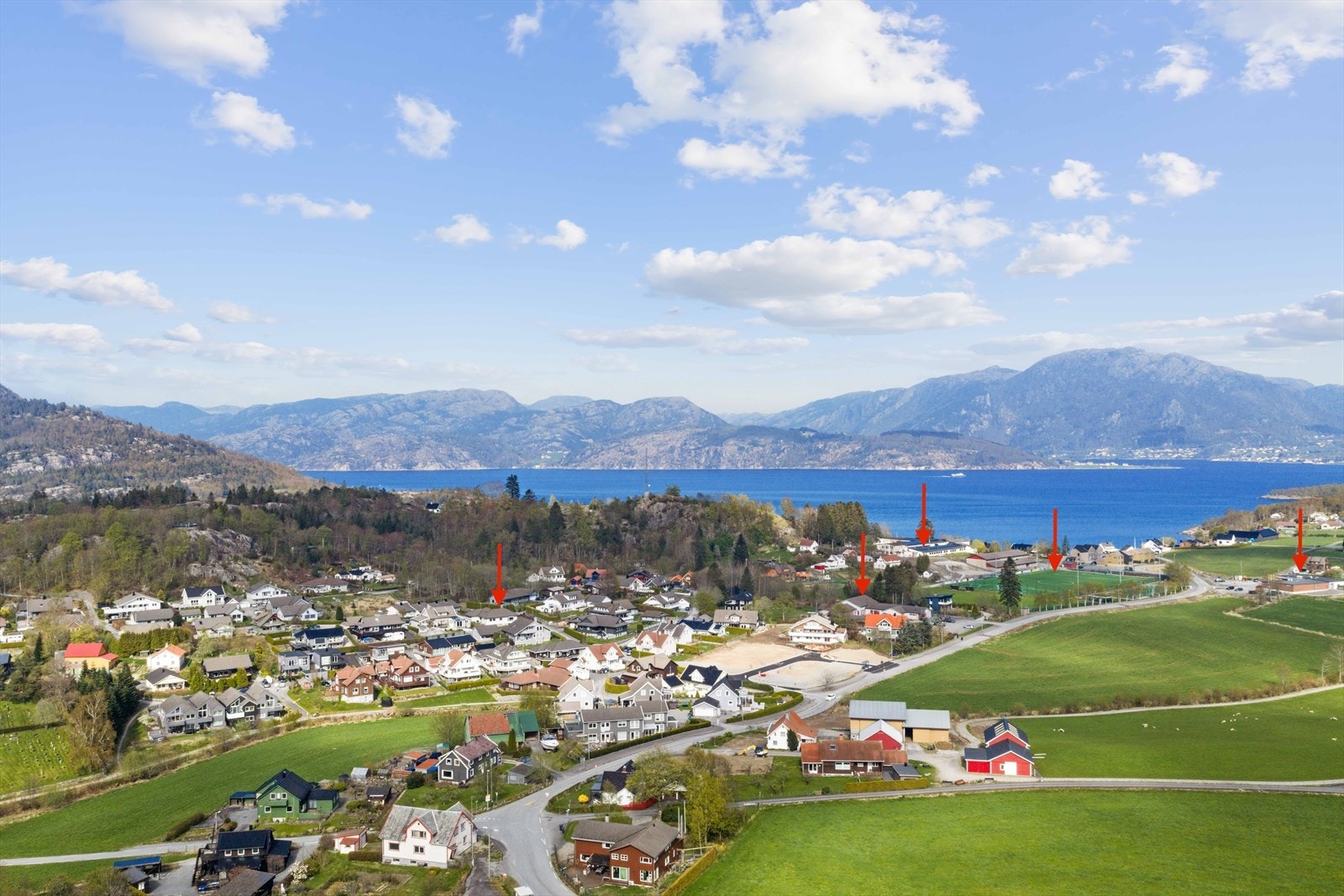 Familiens drømmebolig - ca 20 minutter fra Sandnes sentrum! - Gåavstand til dagligvarebutikk, barnehage, barne- og ungdomsskole samt kunstgressbane Galleribilde