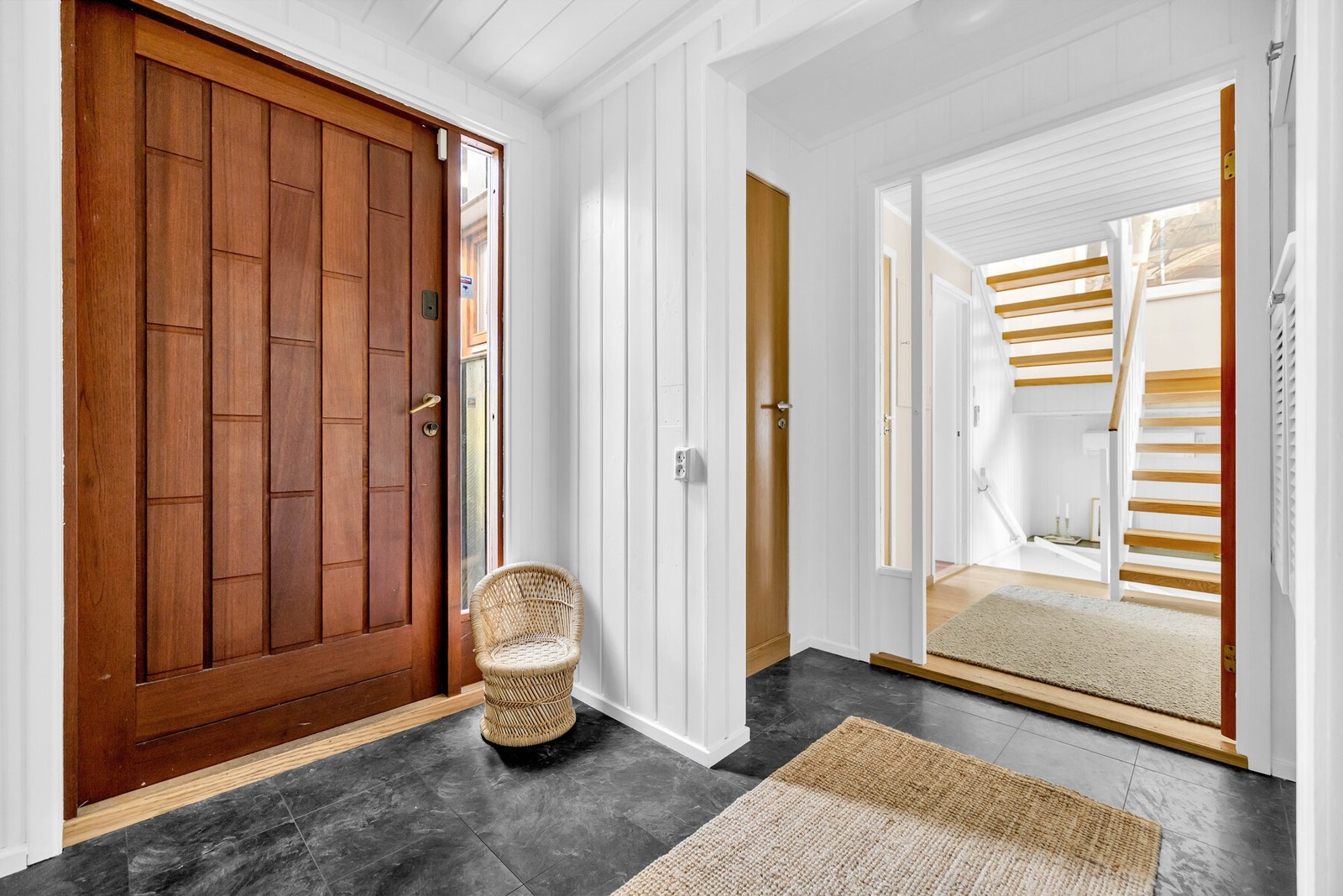 Velkommen inn til første etasje! Galleribilde