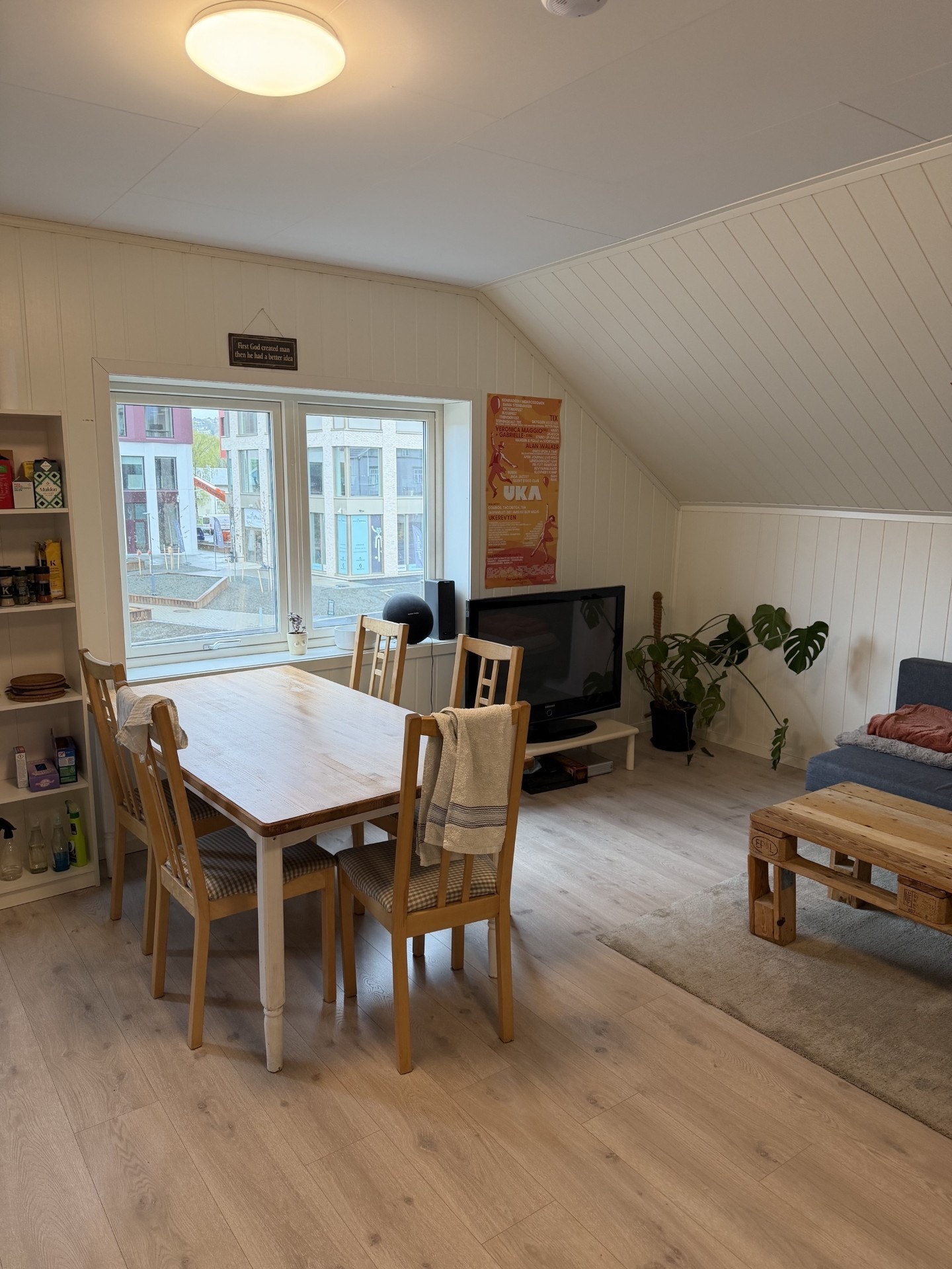 Stue Galleribilde
