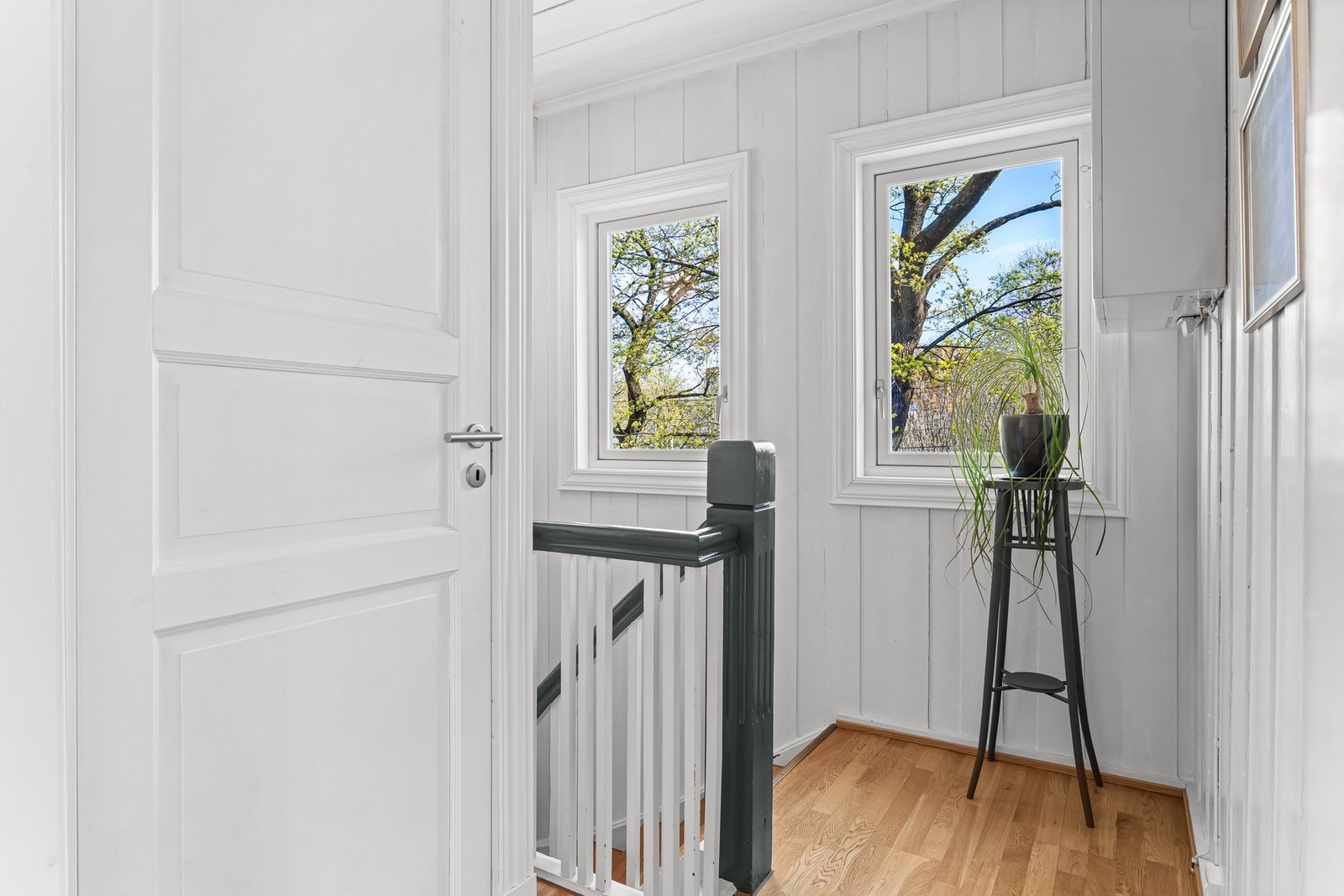 I gangrommet i 2. etasje er det lagringsplass i kott/bod. Galleribilde