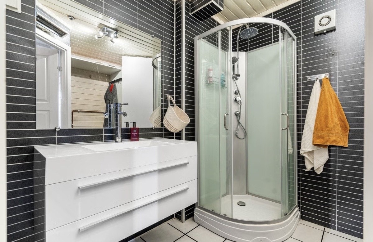 Deler av badet. Galleribilde