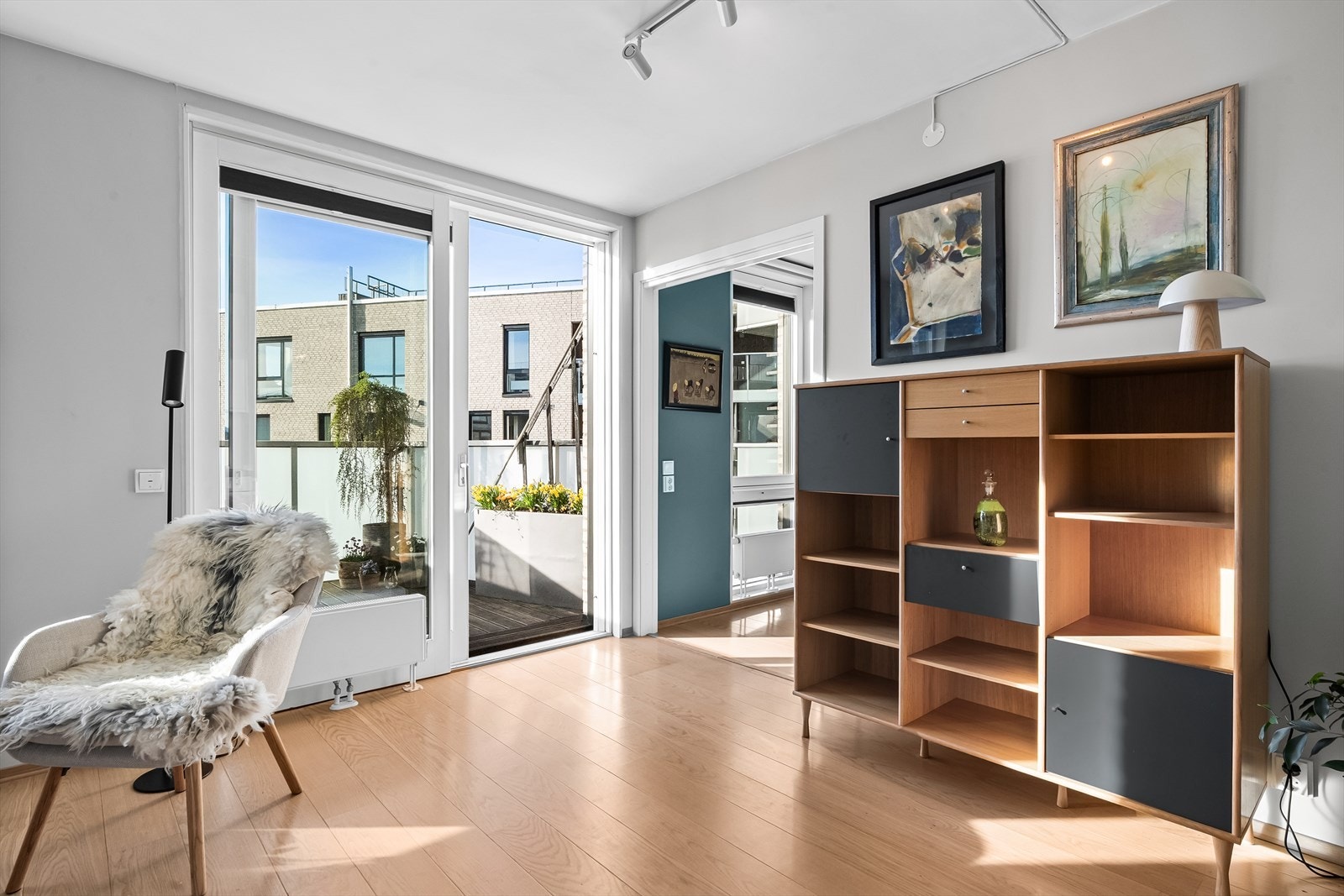 Her har du god plass til mediemøblement, spisegruppe eller annet - alt etter ønske og behov. Galleribilde