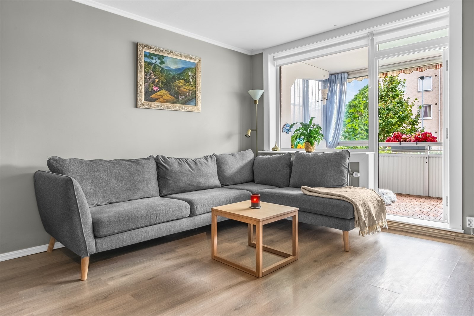 Oppvarming med radiatorer er, i likhet med fibernett og TV, inkludert i felleskostnadene. Galleribilde