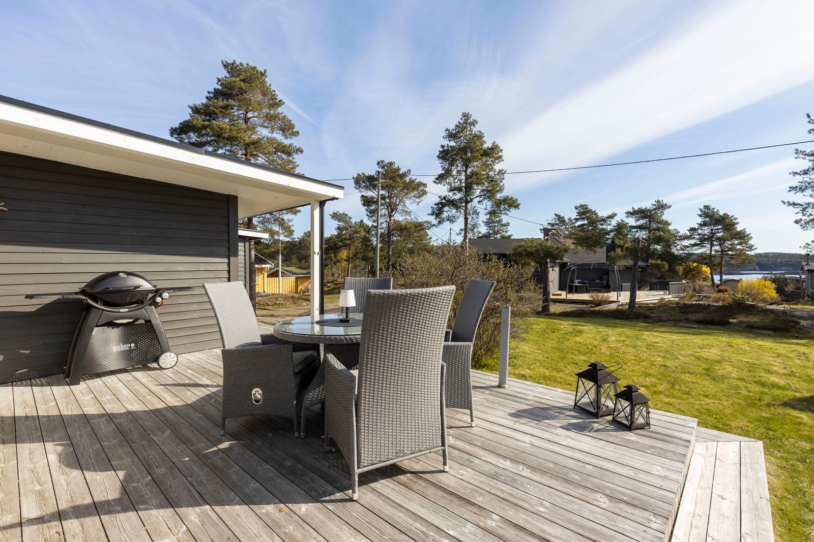 Her kan du følge solen fra morgen til kveld, eller trekke deg tilbake i mer skjermede soner og bare nyte roen. Galleribilde