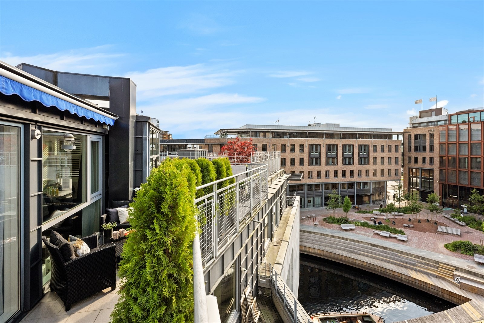 Flott beliggenhet på Aker Brygge. Galleribilde