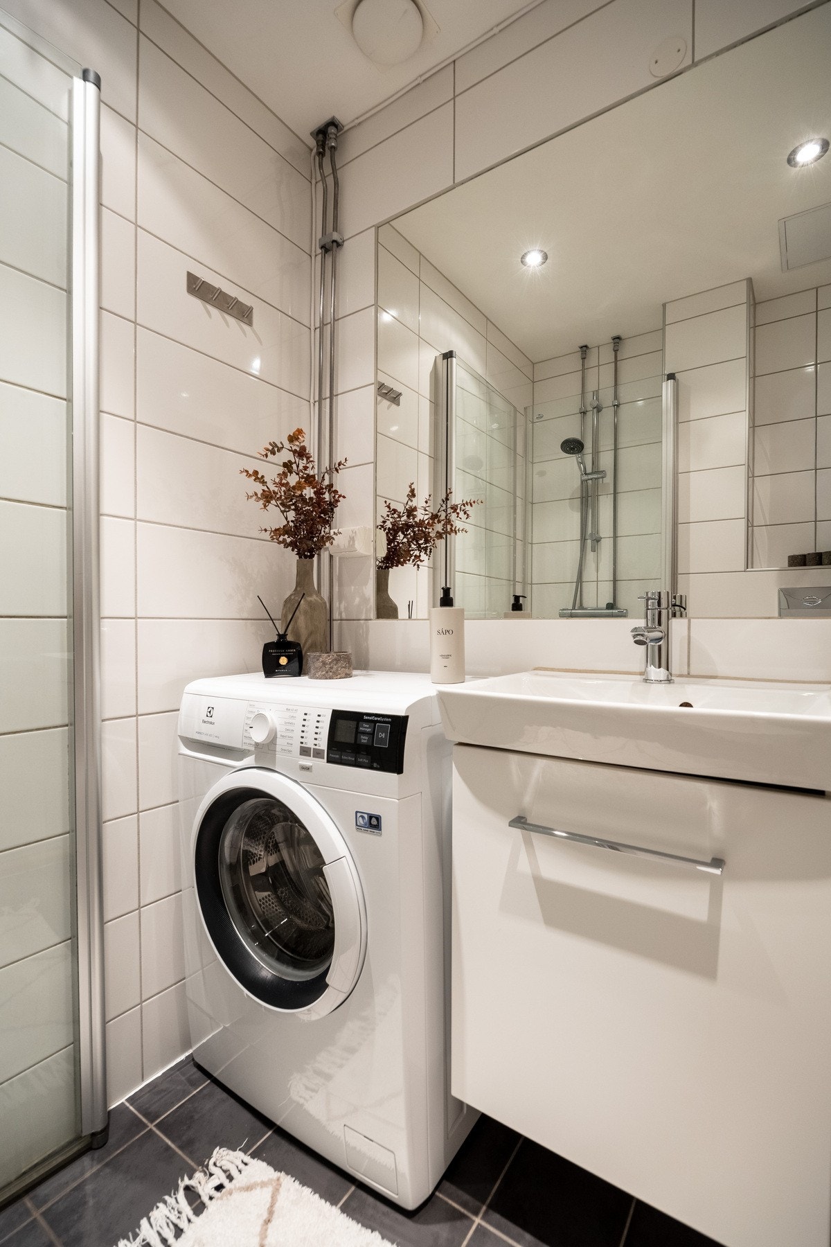 Badet har opplegg for vaskemaskin. Galleribilde
