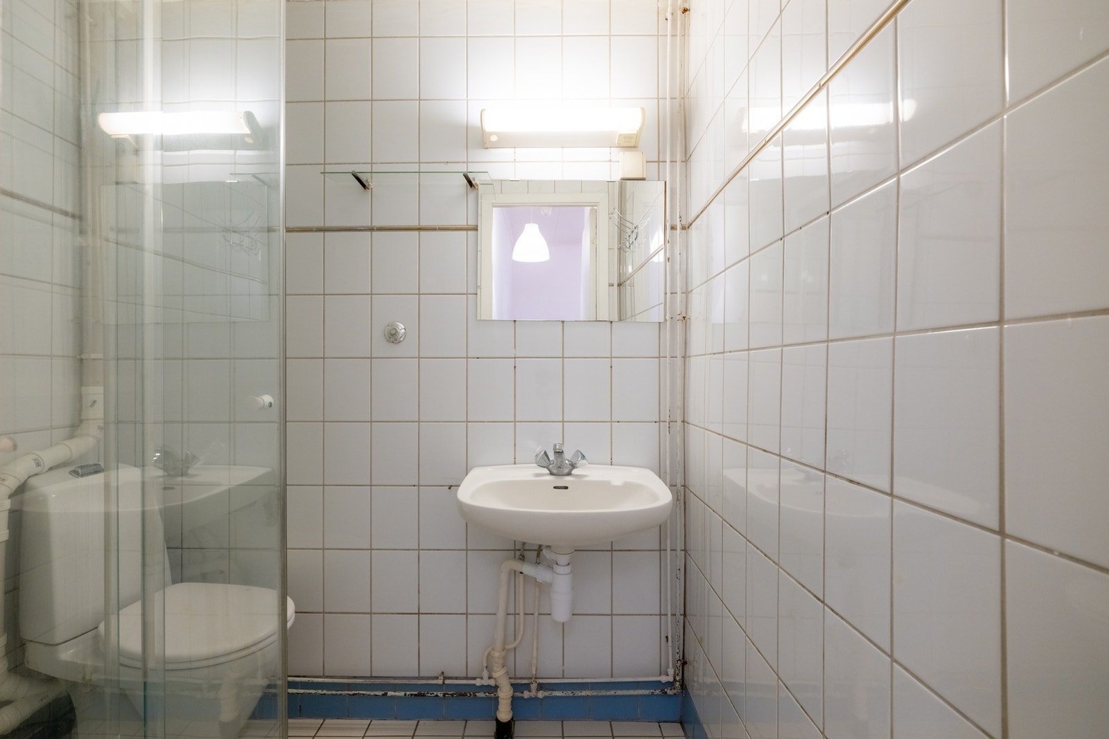 Boligen har hele tre bad, hvorav to er plassert i 1. etasje. Galleribilde