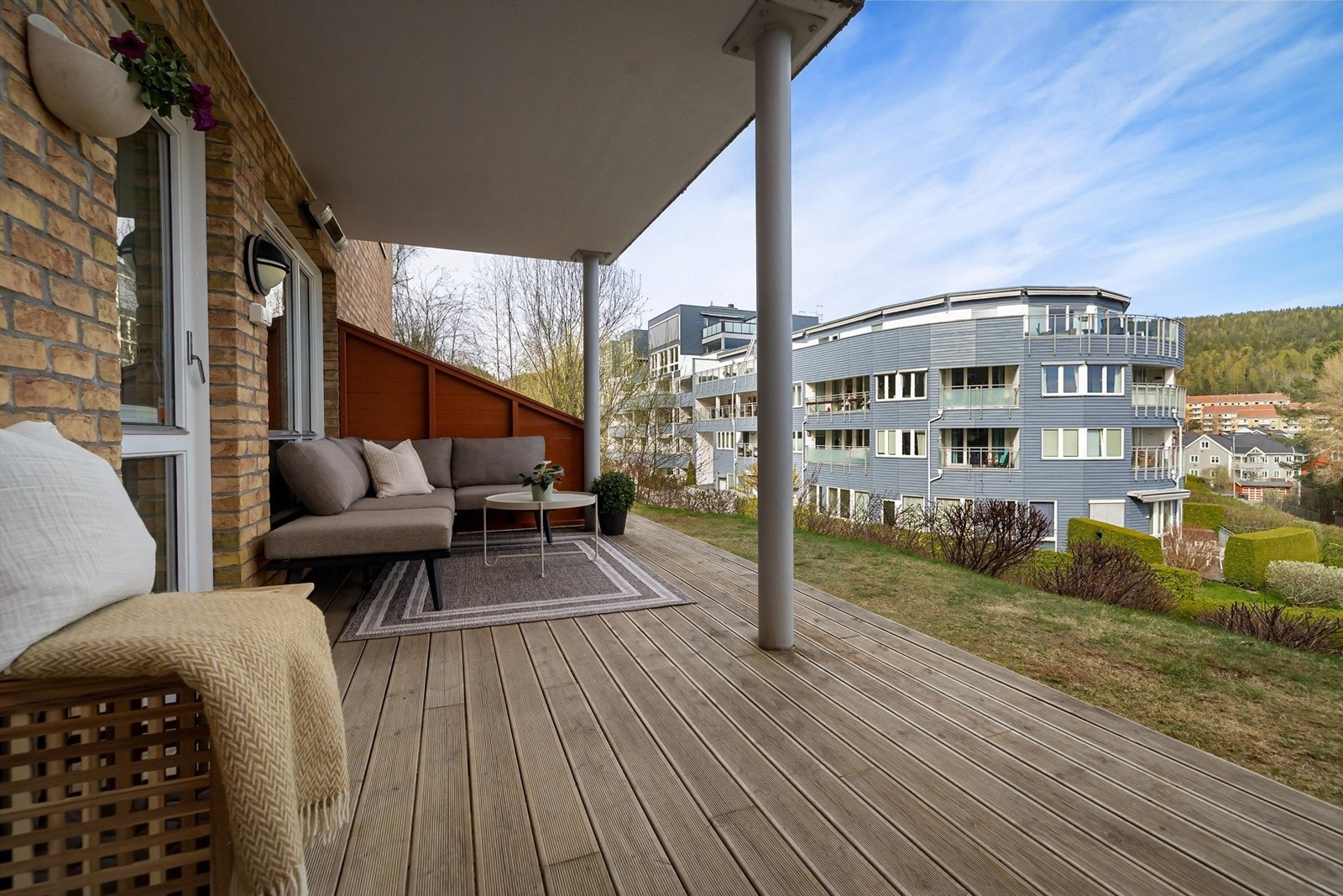 Helt klart et av områdets flotteste uteplasser! Galleribilde