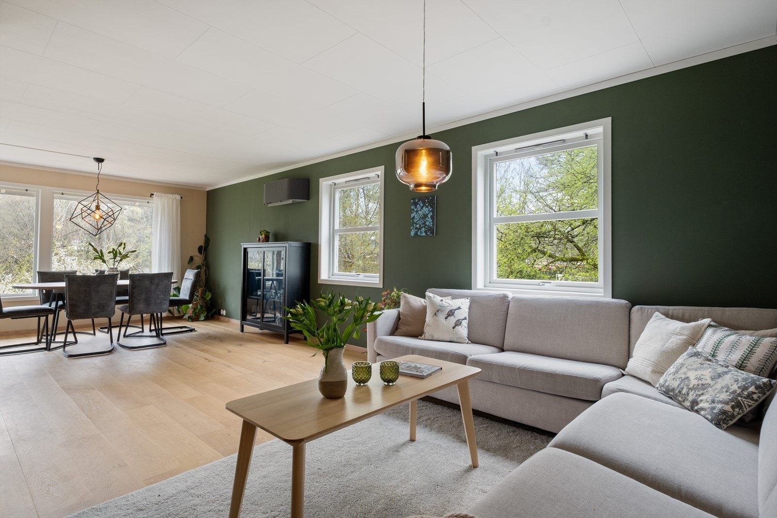 Planløsningen er svært praktisk med mulighet for å innrede i flere soner. Galleribilde