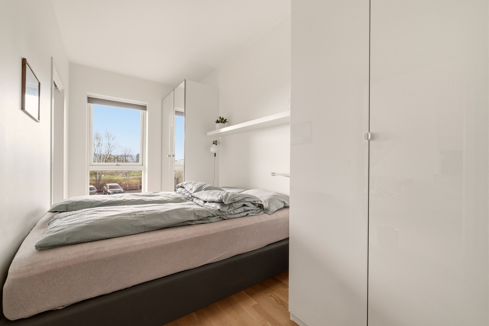 Hovedsoverommet er oppmålt til ca. 11,3 m². Galleribilde