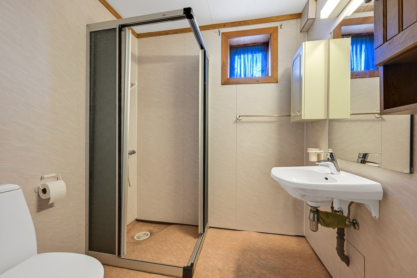Bad/wc i kjeller. Galleribilde