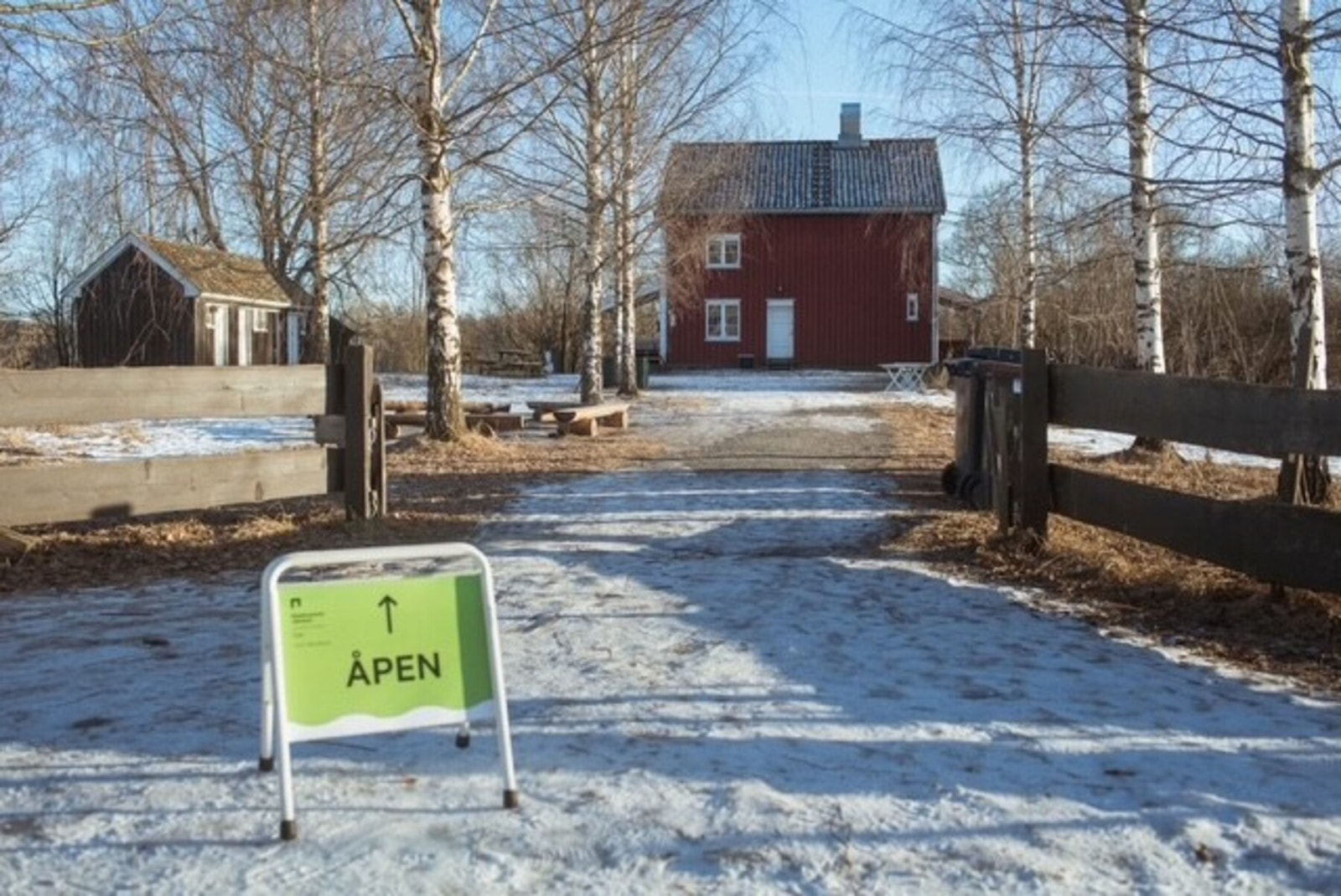Lilløyplassen naturhus er en av favorittene langs kyststien Galleribilde