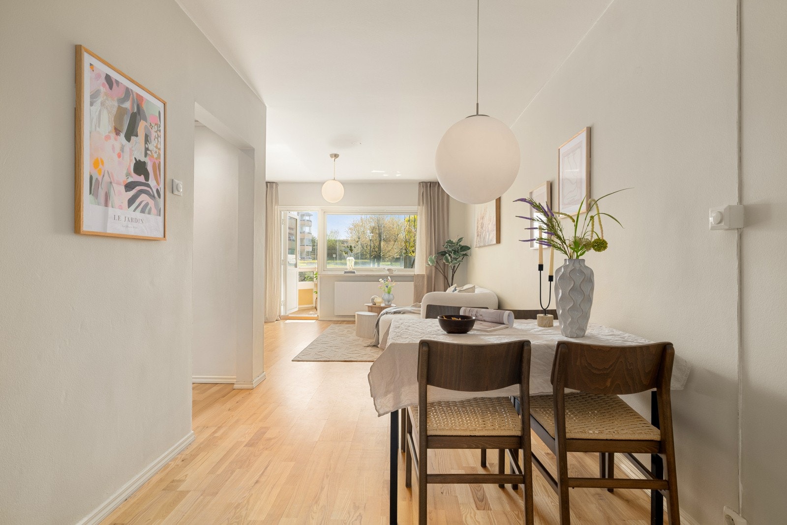 Mulighet for leie av parkeringsplass etter ansiennitet. Galleribilde