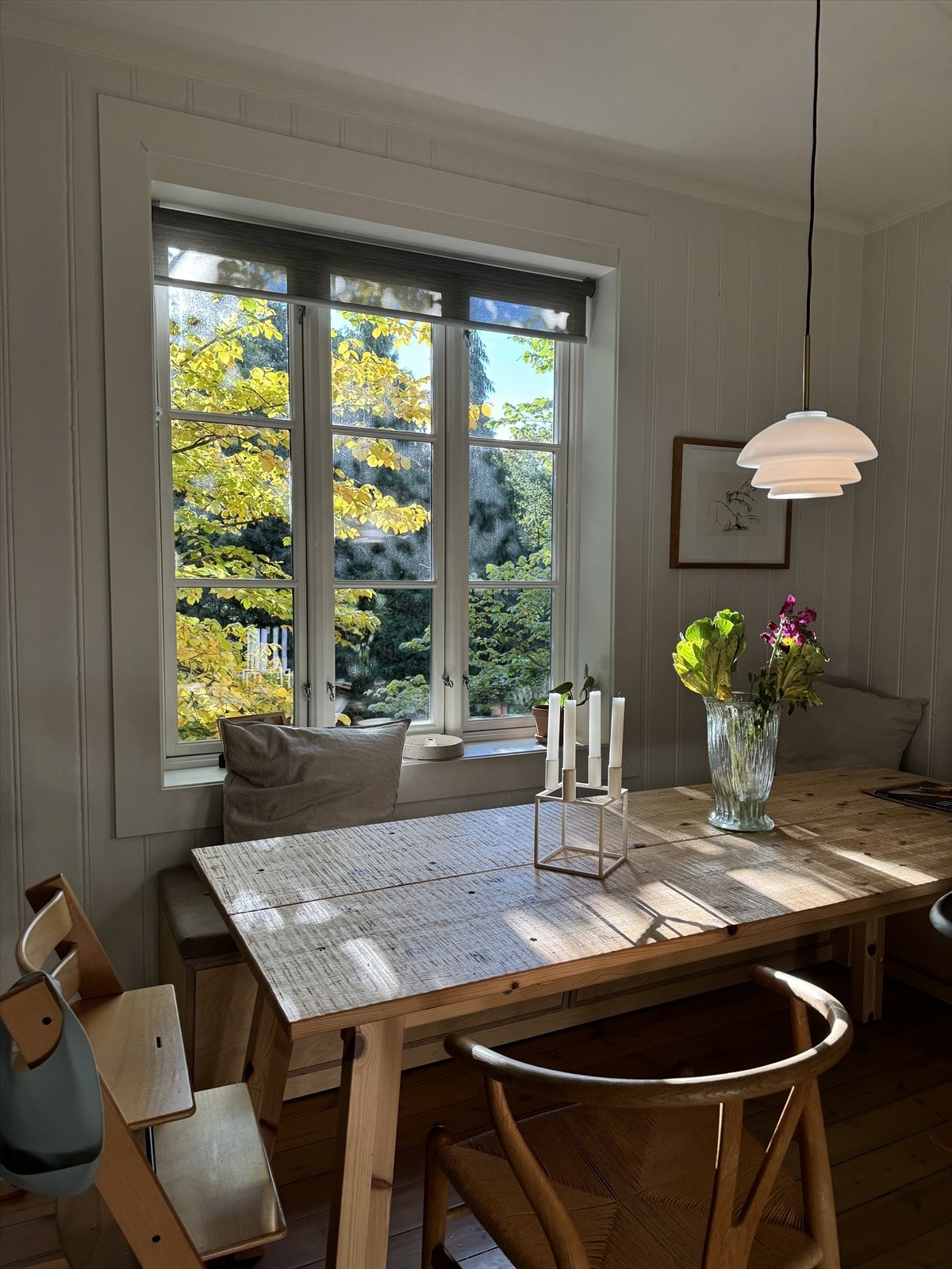 Selgers høstbilde av utsikten. Galleribilde