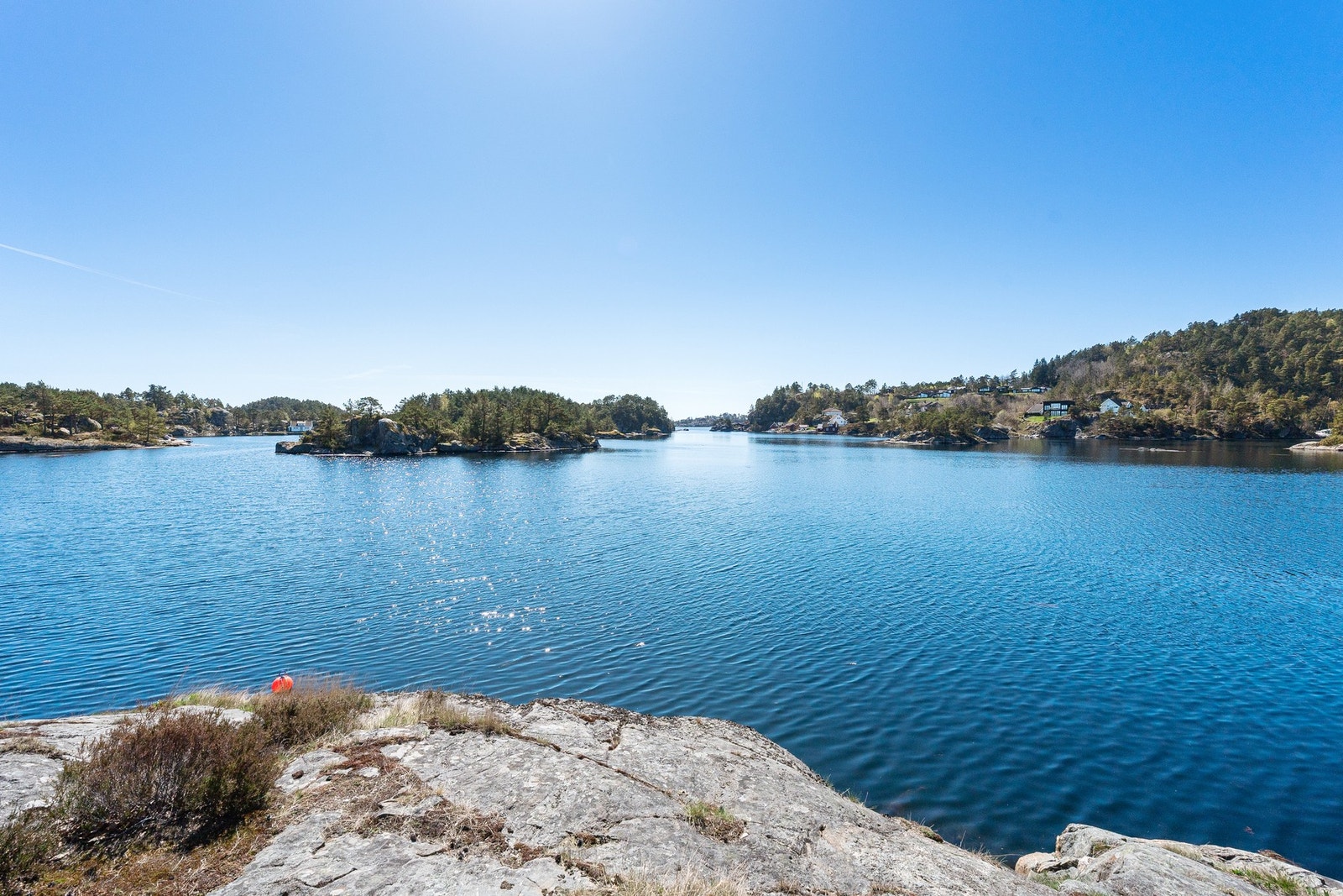 Fra svaberg foran gjestehytta Galleribilde