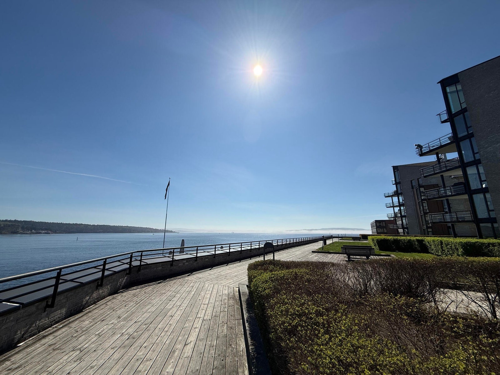 Velkommen til en hyggelig visning! Ta kontakt på: 45 80 94 71 dersom oppsatt visningstidspunkt ikke passer. Galleribilde