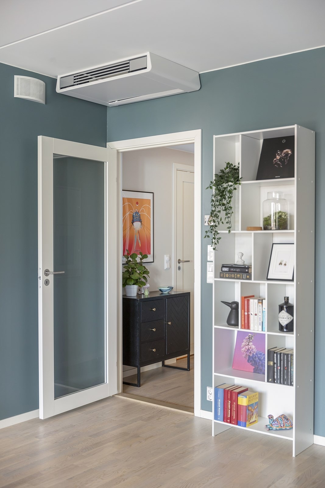 Balansert ventilasjon med varmegjenvinning sikrer et sunt og behagelig inneklima. Galleribilde