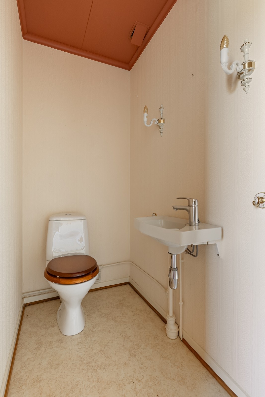 WC. Galleribilde