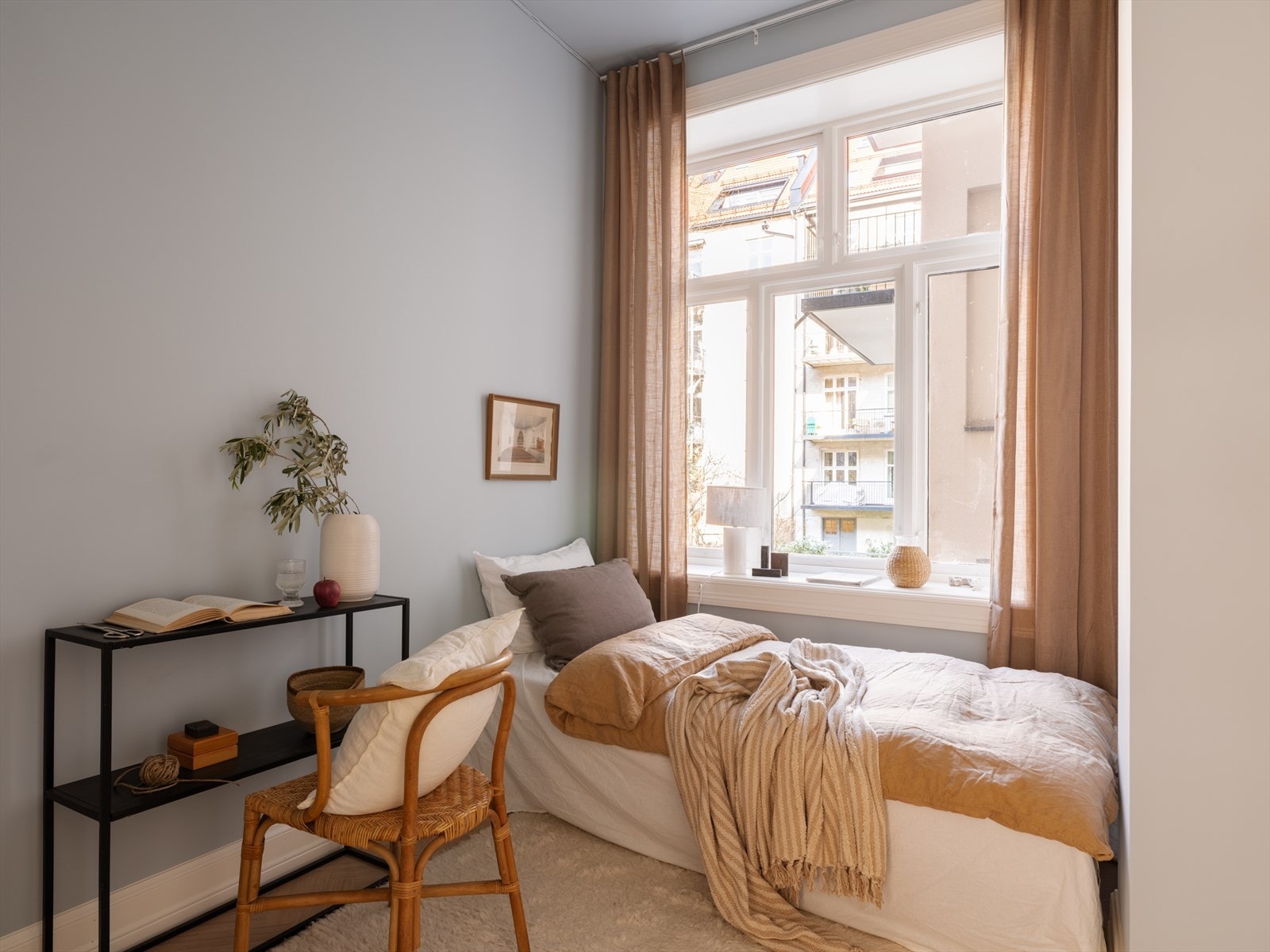 Soverom II passer godt som kontor, gjesterom og/eller garderobe. Galleribilde