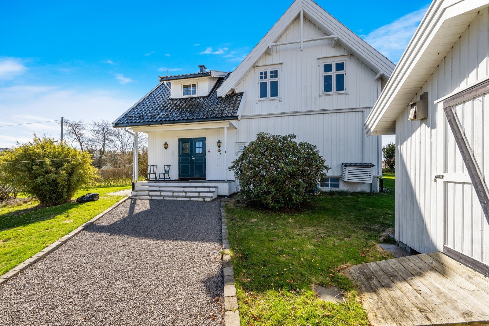 Inngangsparti. Galleribilde