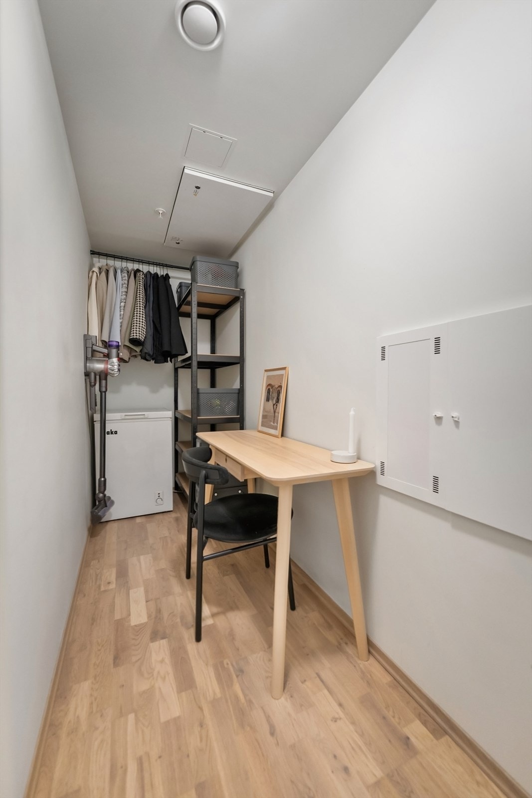 Praktisk innvendig bod i leiligheten. Galleribilde