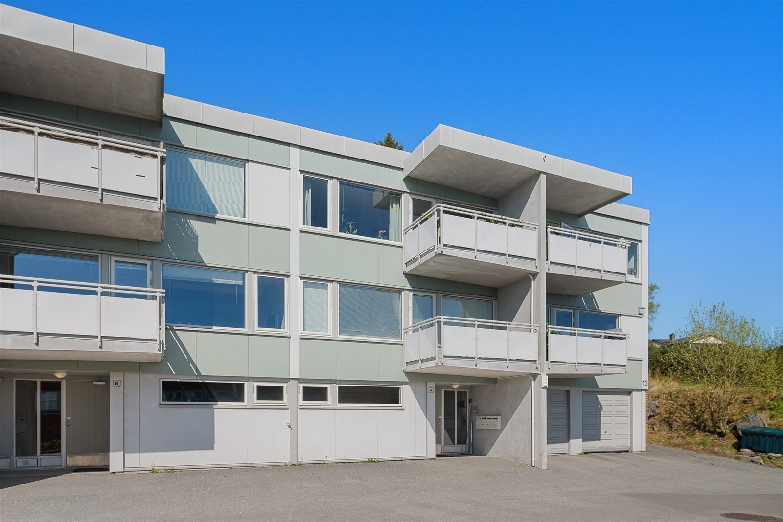 Inngangsparti. Galleribilde