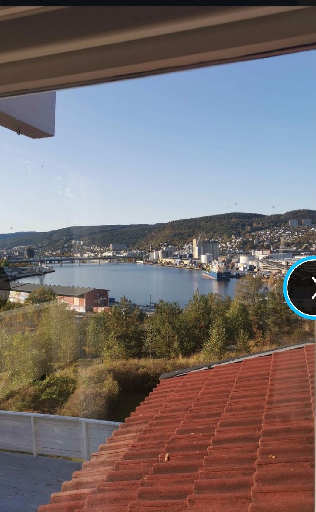 Drammen by, utsikt fra stue/balkong. Galleribilde