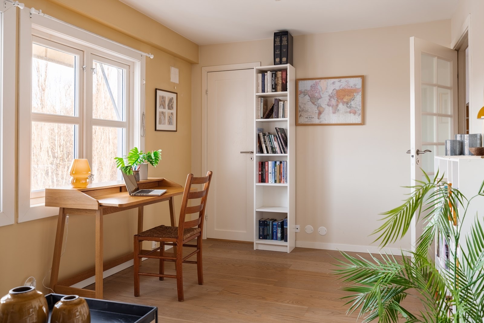 Her finner du også et praktisk kott til oppbevaring. Galleribilde