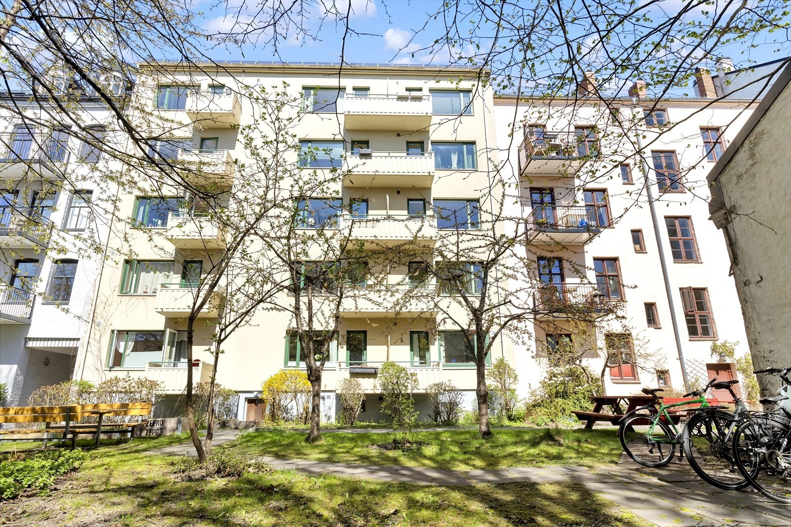 Fasade. Galleribilde