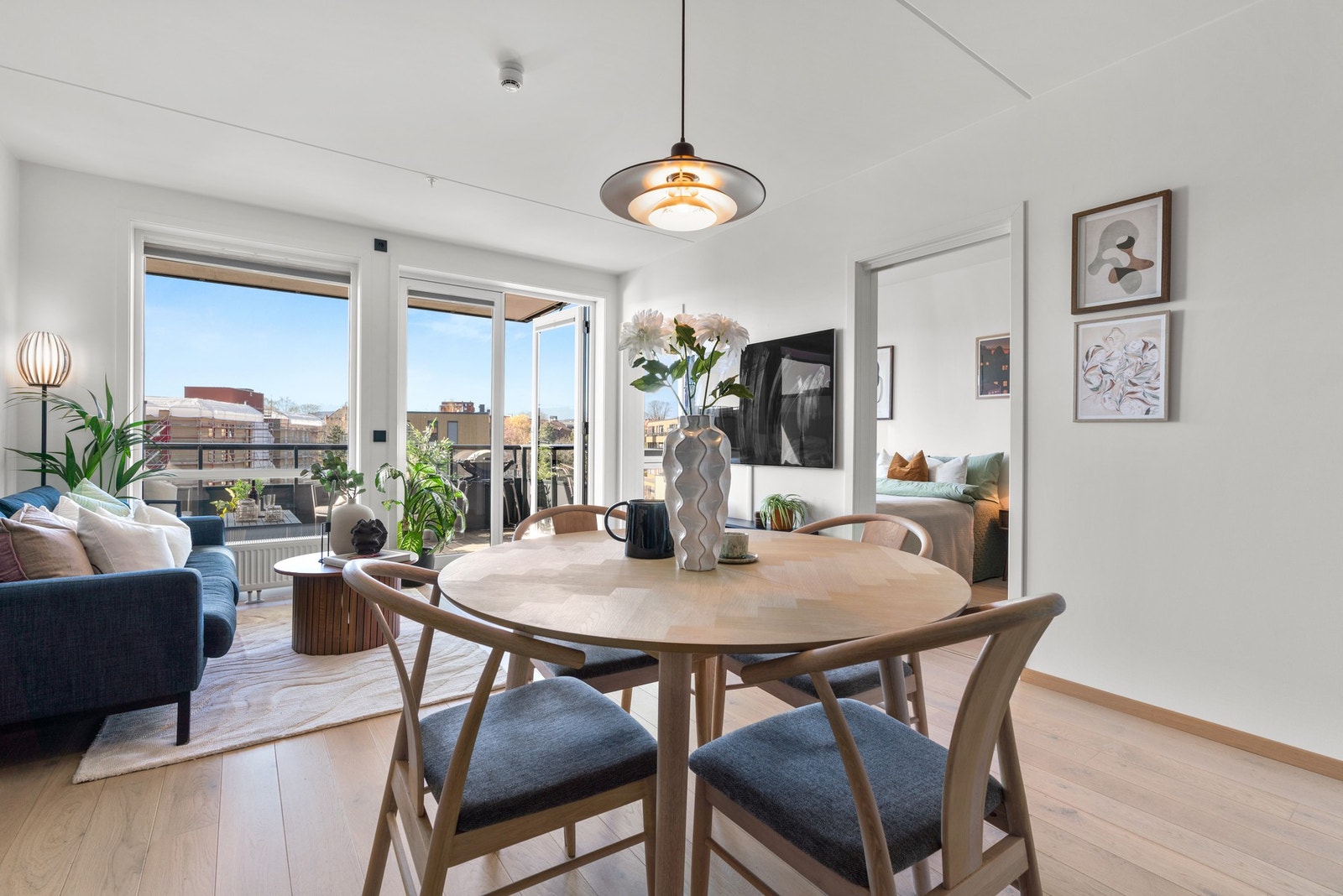 Boligen har balansert ventilasjon og fjernvarme. Galleribilde