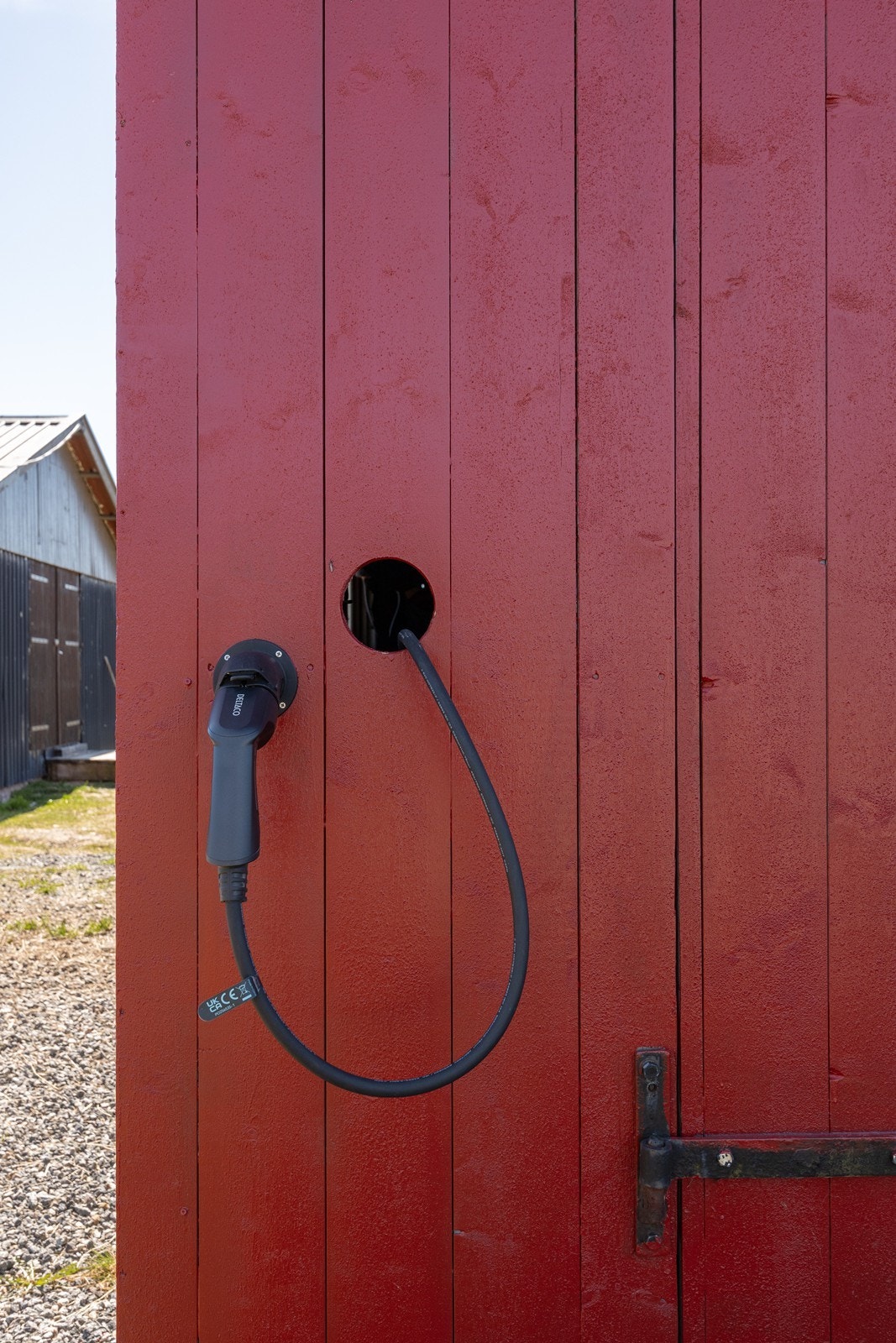 I 2023 ble det montert elbillader i vognskjulet. Galleribilde